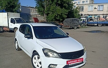 KIA cee'd I рестайлинг, 2011 год, 885 000 рублей, 2 фотография