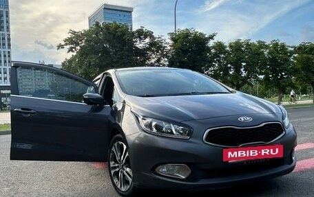 KIA cee'd III, 2014 год, 1 350 000 рублей, 2 фотография