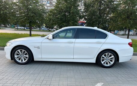 BMW 5 серия, 2011 год, 2 050 000 рублей, 3 фотография