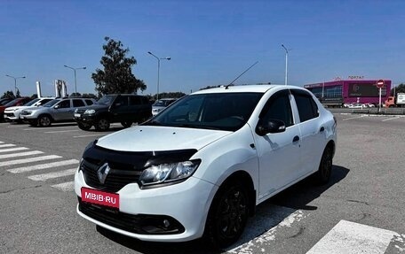 Renault Logan II, 2017 год, 800 000 рублей, 1 фотография