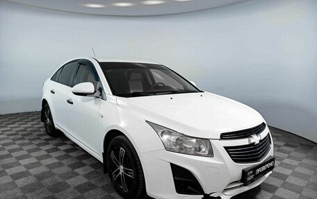 Chevrolet Cruze II, 2013 год, 966 200 рублей, 3 фотография