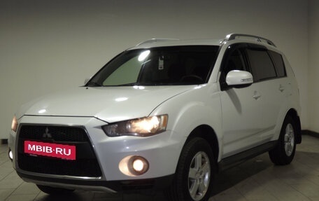 Mitsubishi Outlander III рестайлинг 3, 2010 год, 1 290 000 рублей, 1 фотография