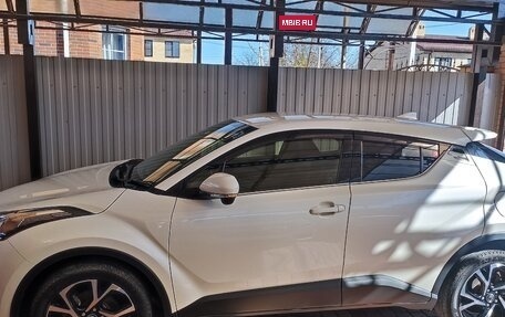 Toyota C-HR I рестайлинг, 2018 год, 2 248 000 рублей, 6 фотография