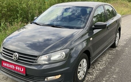 Volkswagen Polo VI (EU Market), 2018 год, 1 300 000 рублей, 1 фотография