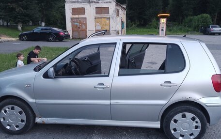 Volkswagen Polo III рестайлинг, 2001 год, 300 000 рублей, 3 фотография