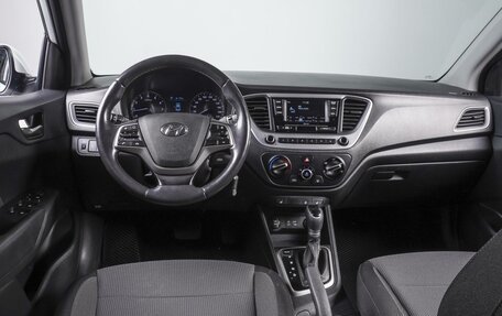 Hyundai Solaris II рестайлинг, 2018 год, 1 470 000 рублей, 6 фотография