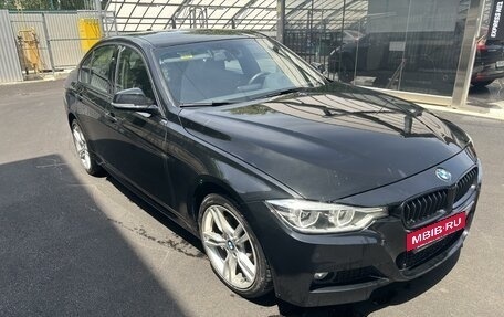 BMW 3 серия, 2017 год, 2 400 000 рублей, 3 фотография