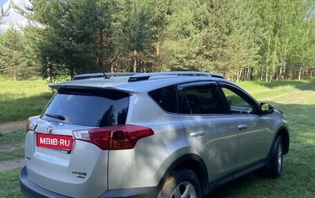 Toyota RAV4, 2013 год, 2 330 000 рублей, 5 фотография