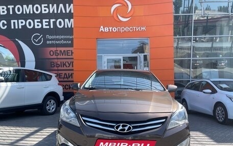 Hyundai Solaris II рестайлинг, 2014 год, 1 080 000 рублей, 2 фотография