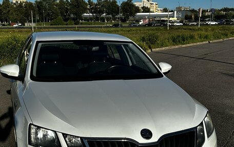 Skoda Octavia, 2019 год, 1 790 000 рублей, 2 фотография