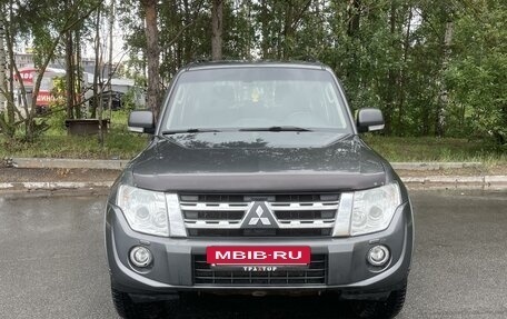 Mitsubishi Pajero IV, 2014 год, 2 650 000 рублей, 2 фотография