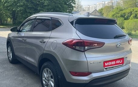 Hyundai Tucson III, 2016 год, 2 200 000 рублей, 6 фотография