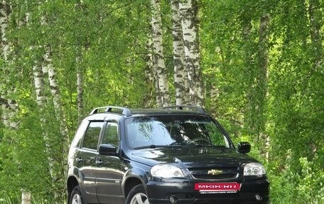 Chevrolet Niva I рестайлинг, 2016 год, 805 000 рублей, 7 фотография