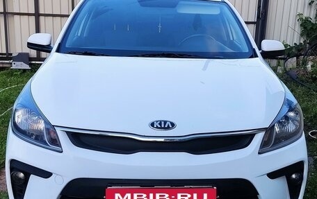 KIA Rio IV, 2018 год, 1 350 000 рублей, 5 фотография