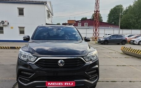 SsangYong Rexton, 2017 год, 2 880 000 рублей, 2 фотография