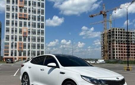 KIA Optima IV, 2017 год, 2 250 000 рублей, 3 фотография