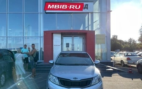 KIA Rio III рестайлинг, 2012 год, 859 000 рублей, 2 фотография