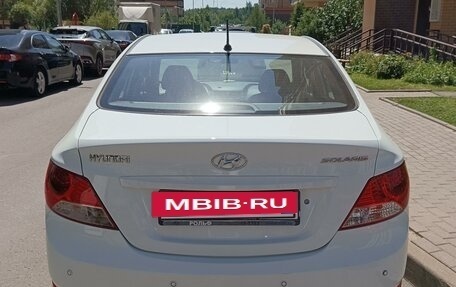 Hyundai Solaris II рестайлинг, 2011 год, 1 190 000 рублей, 3 фотография