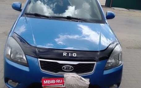 KIA Rio II, 2011 год, 750 000 рублей, 2 фотография