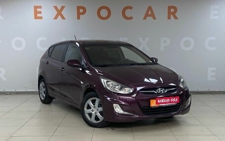 Hyundai Solaris II рестайлинг, 2012 год, 1 037 000 рублей, 3 фотография