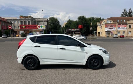 Hyundai Solaris II рестайлинг, 2013 год, 1 000 050 рублей, 2 фотография