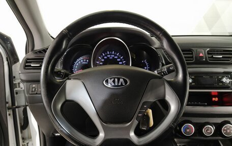 KIA Rio III рестайлинг, 2015 год, 989 000 рублей, 13 фотография