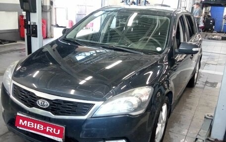 KIA cee'd I рестайлинг, 2011 год, 785 700 рублей, 1 фотография