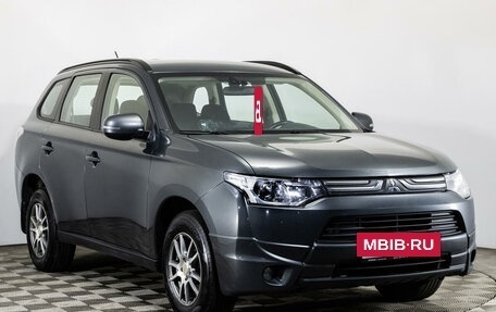 Mitsubishi Outlander III рестайлинг 3, 2014 год, 1 399 000 рублей, 3 фотография