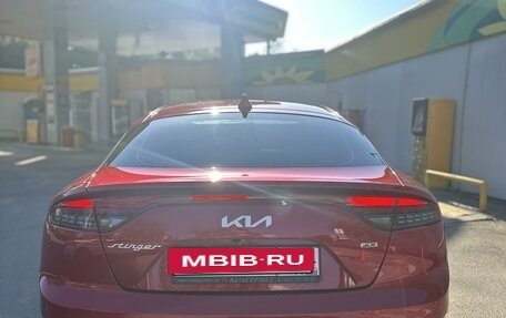 KIA Stinger I, 2023 год, 4 990 000 рублей, 6 фотография