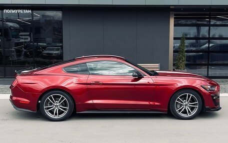 Ford Mustang VI рестайлинг, 2016 год, 2 599 999 рублей, 2 фотография