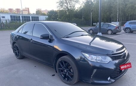 Toyota Camry, 2016 год, 2 200 000 рублей, 6 фотография