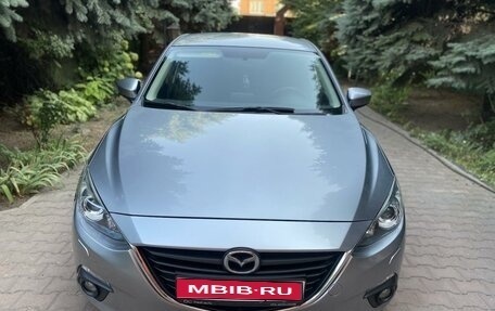 Mazda 3, 2015 год, 1 550 000 рублей, 1 фотография