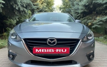 Mazda 3, 2015 год, 1 550 000 рублей, 2 фотография