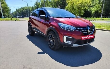 Renault Kaptur I рестайлинг, 2021 год, 1 898 000 рублей, 8 фотография