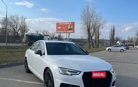 Audi A4, 2018 год, 3 300 000 рублей, 2 фотография