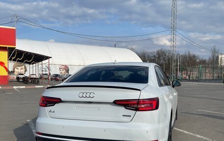 Audi A4, 2018 год, 3 300 000 рублей, 5 фотография