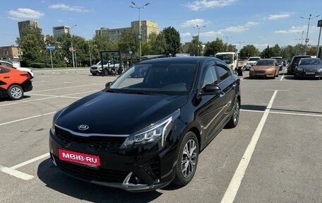 KIA Rio IV, 2020 год, 2 100 000 рублей, 1 фотография