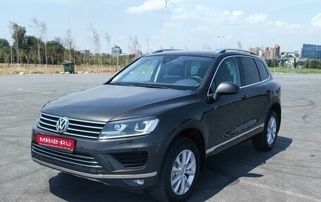 Volkswagen Touareg III, 2016 год, 3 750 000 рублей, 1 фотография