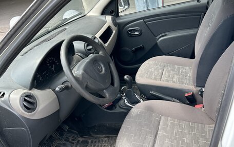 Renault Logan I, 2013 год, 330 000 рублей, 5 фотография