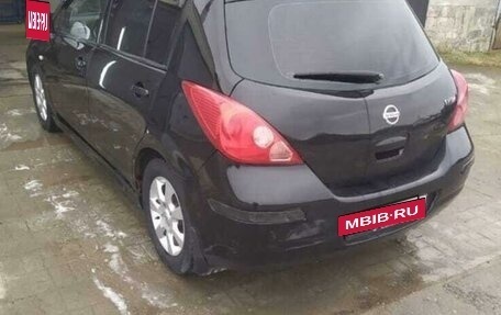 Nissan Tiida, 2011 год, 800 000 рублей, 10 фотография