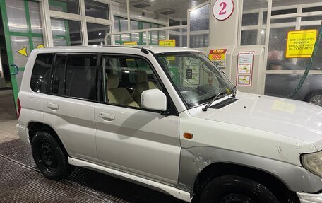 Mitsubishi Pajero iO, 1999 год, 420 000 рублей, 3 фотография