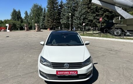 Volkswagen Polo VI (EU Market), 2016 год, 1 020 000 рублей, 1 фотография