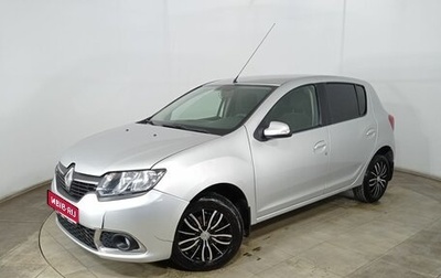 Renault Sandero II рестайлинг, 2015 год, 890 000 рублей, 1 фотография