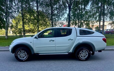 Mitsubishi L200 IV рестайлинг, 2012 год, 1 685 000 рублей, 2 фотография