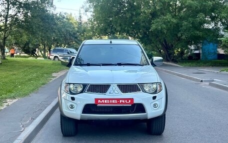 Mitsubishi L200 IV рестайлинг, 2012 год, 1 685 000 рублей, 8 фотография