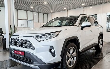 Toyota RAV4, 2019 год, 3 144 000 рублей, 1 фотография