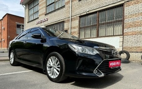 Toyota Camry, 2015 год, 2 090 000 рублей, 3 фотография