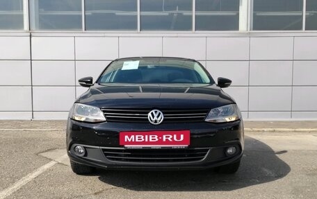 Volkswagen Jetta VI, 2014 год, 1 390 000 рублей, 2 фотография