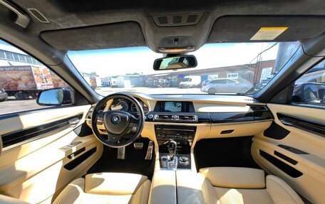 BMW 7 серия, 2011 год, 3 300 000 рублей, 8 фотография