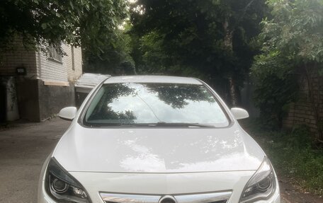 Opel Astra J, 2012 год, 1 100 000 рублей, 2 фотография